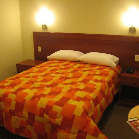 Hotel Sunflowers Inn Лима Екстериор снимка